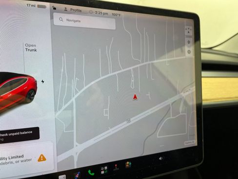 Used 2018 Tesla Model 3 Long Range AWD/4WD image 13