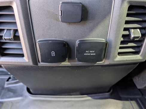 Used 2020 Ford F150 Raptor image 15