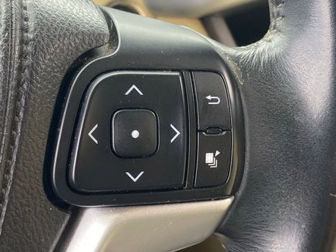 Used 2014 Toyota Highlander XLE AWD/4WD image 28