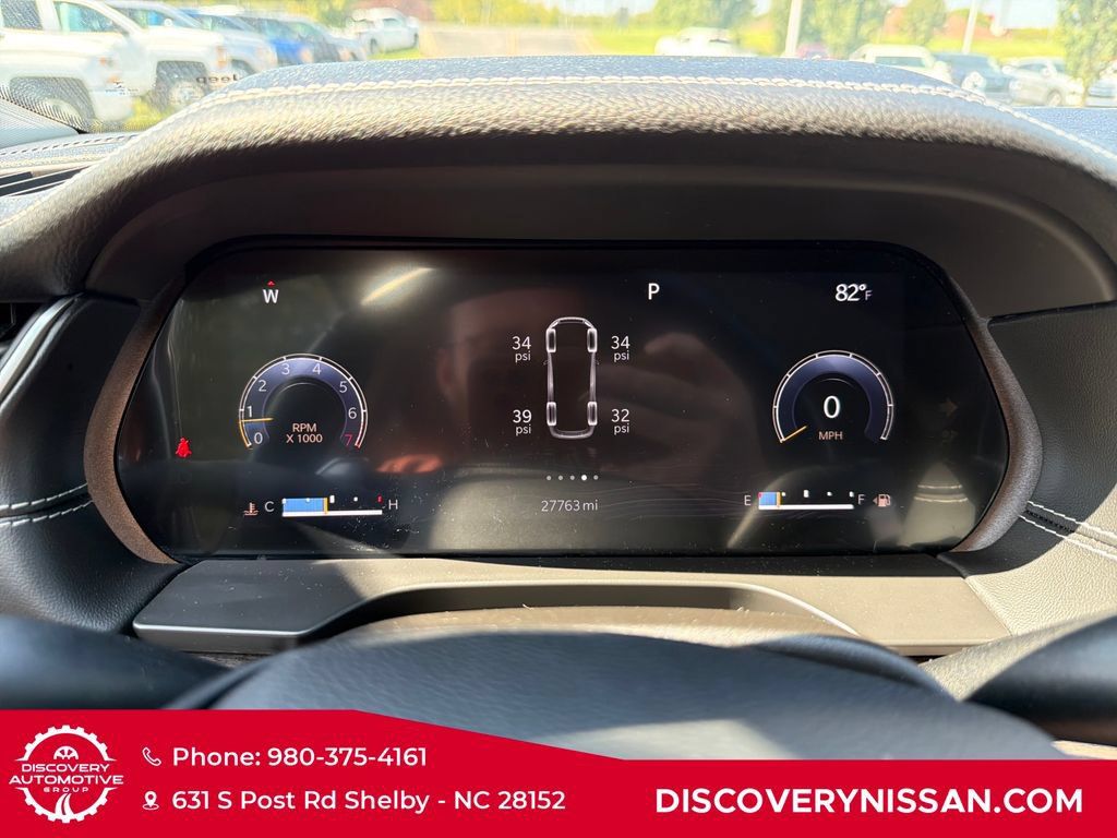 Used 2022 Jeep Grand Cherokee Limited AWD/4WD image 29