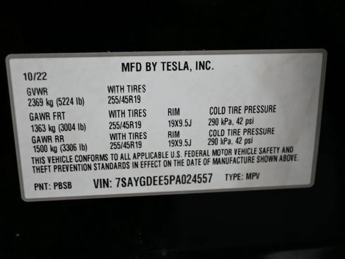 Used 2023 Tesla Model Y Long Range image 44
