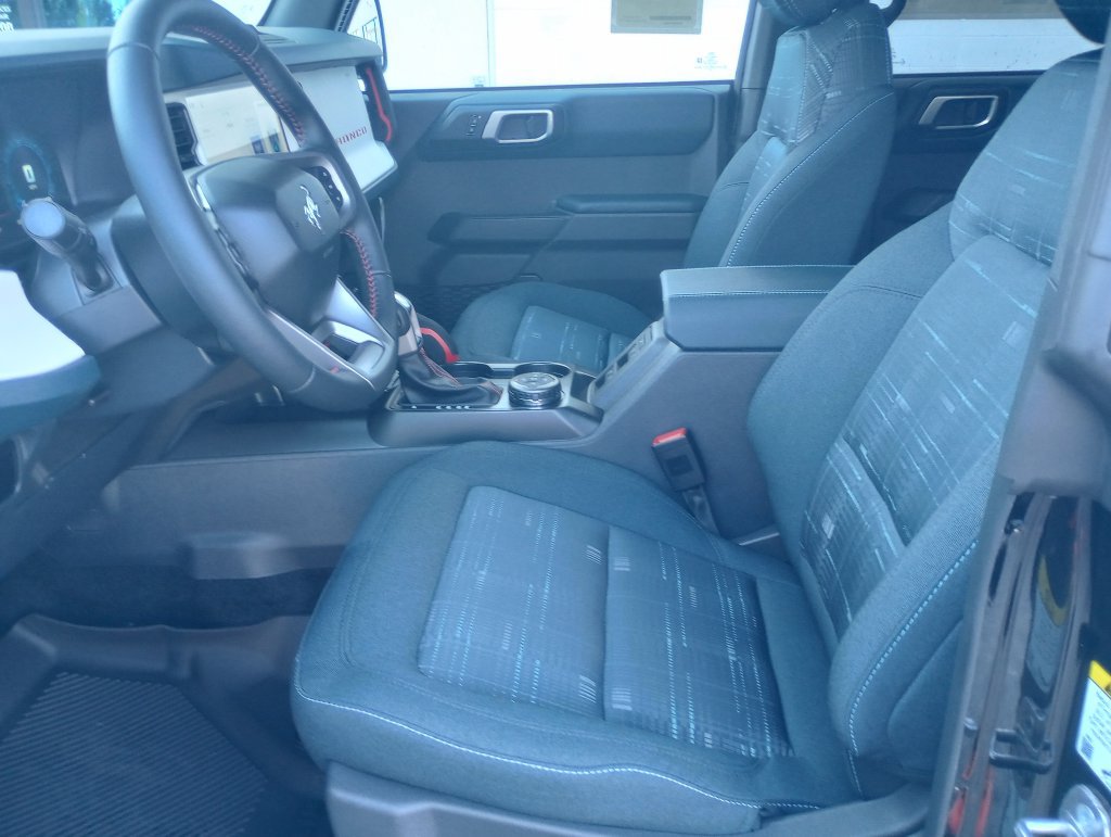 New 2026 Ford Bronco Heritage Edition AWD/4WD image 15