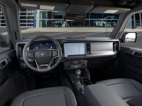 New 2026 Ford Bronco Badlands AWD/4WD image 9