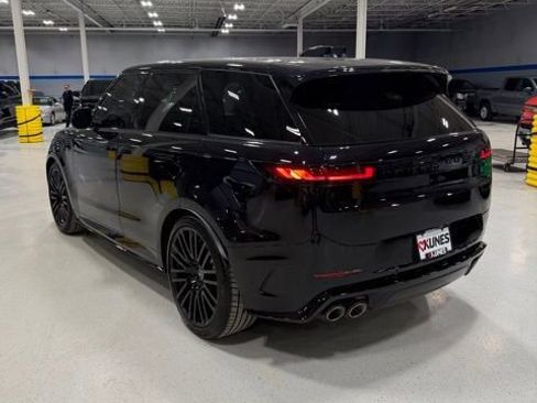 Used 2025 Land Rover Range Rover Sport SV Edition Two image 17