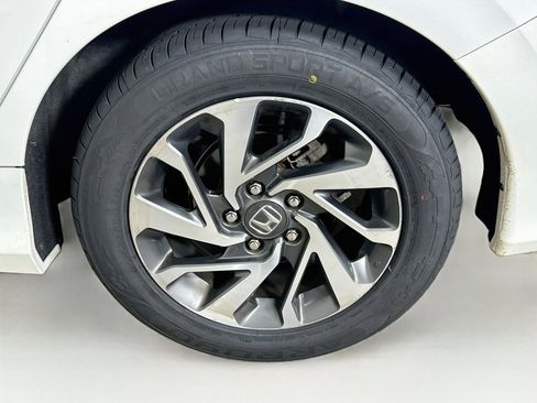 Used 2016 Honda Civic EX image 11