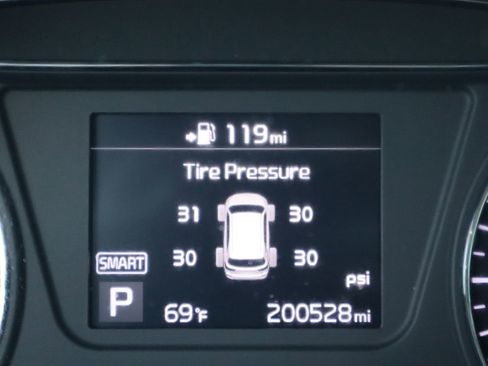 Used 2019 Kia Sorento AWD V6 image 47