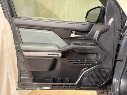 Used 2024 Toyota Tacoma Trailhunter image 14