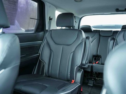 Used 2023 Hyundai Palisade SEL w/ Premium Package image 45