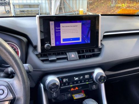 Used 2023 Toyota RAV4 XLE image 6