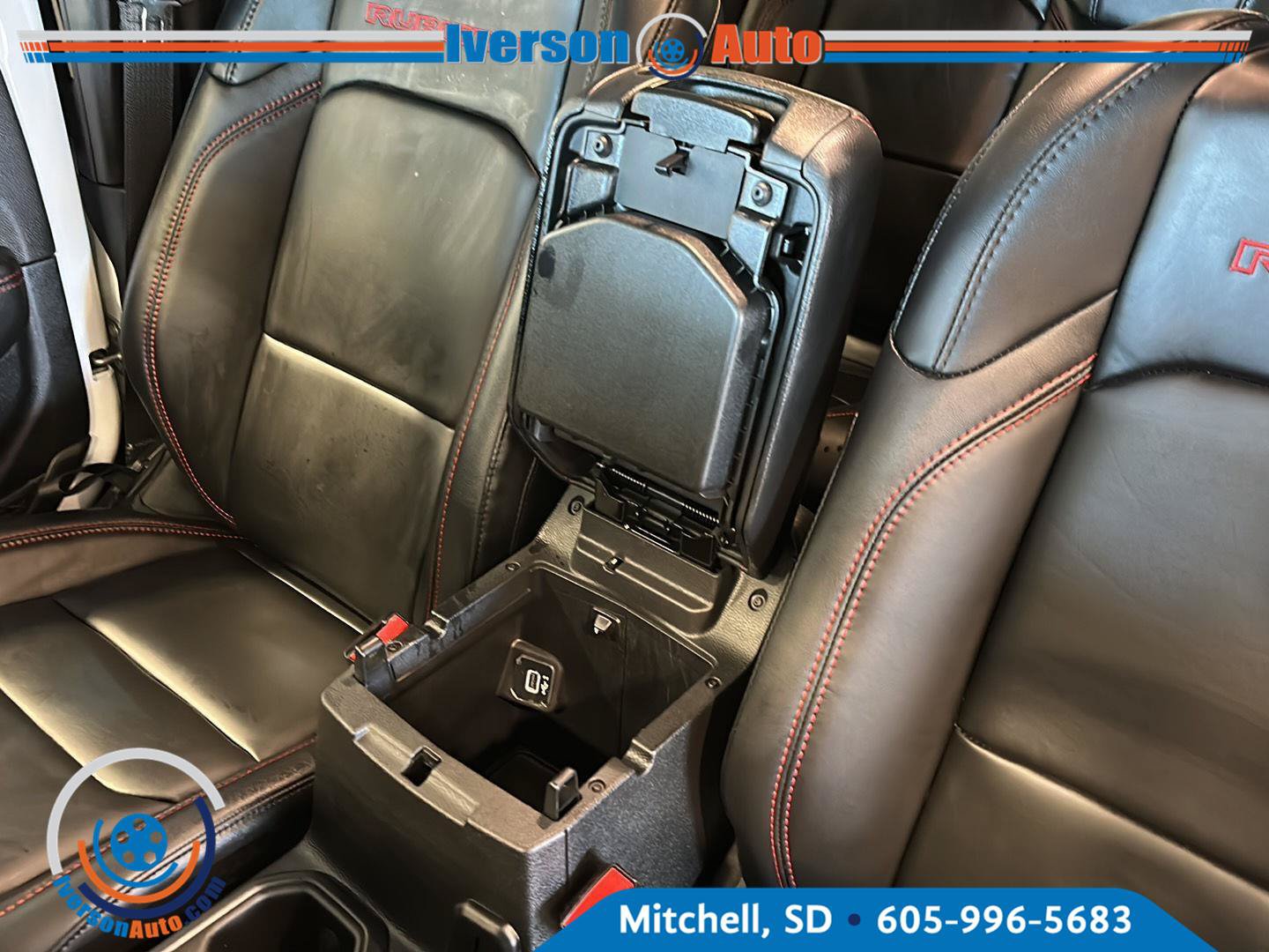Used 2026 Jeep Wrangler Rubicon AWD/4WD image 22