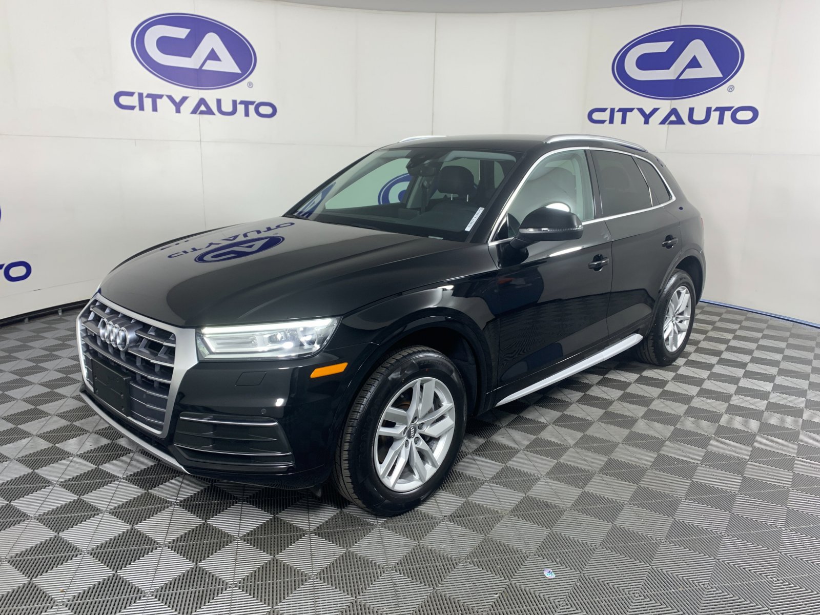 Used 2020 Audi Q5 2.0T Premium AWD/4WD image 7
