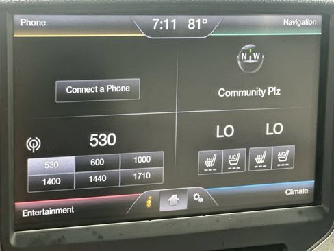 Used 2016 Ford F250 Lariat w/ Lariat Ultimate Package AWD/4WD image 28