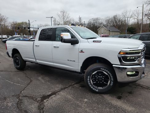 New 2025 RAM 2500 Laramie image 16