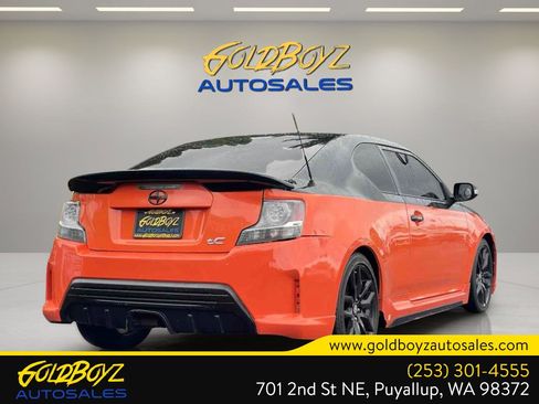 Used 2015 Scion tC FWD image 4