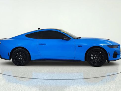 Used 2024 Ford Mustang GT Premium RWD image 4