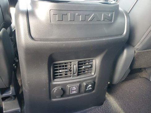 Used 2021 Nissan Titan PRO-4X w/ Pro-4x Utility Package AWD/4WD image 17