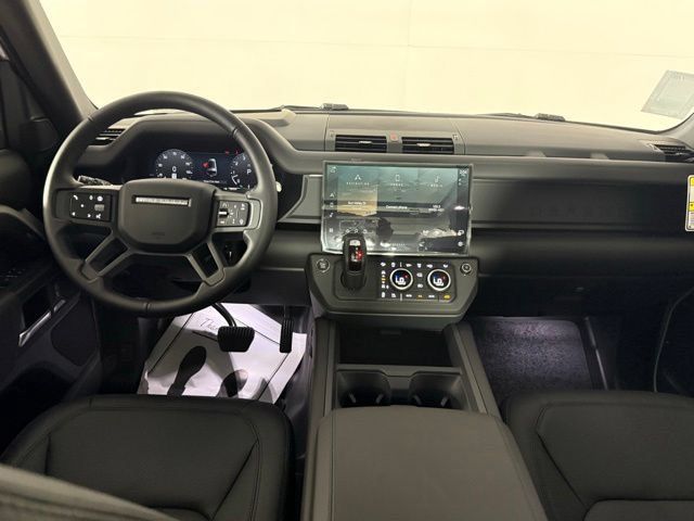 New 2026 Land Rover Defender 130 X-Dynamic SE AWD/4WD image 29