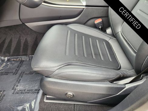 Certified 2026 Mercedes-Benz GLC 300 4MATIC image 24