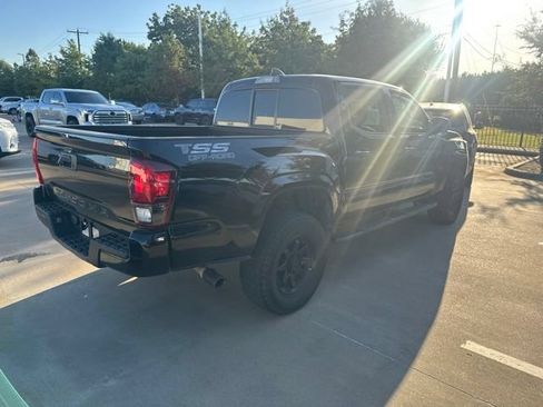 Used 2023 Toyota Tacoma SR w/ SR Convenience Package RWD image 3