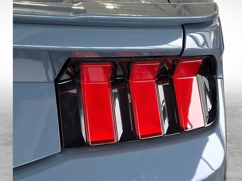 Used 2024 Ford Mustang GT Premium image 6