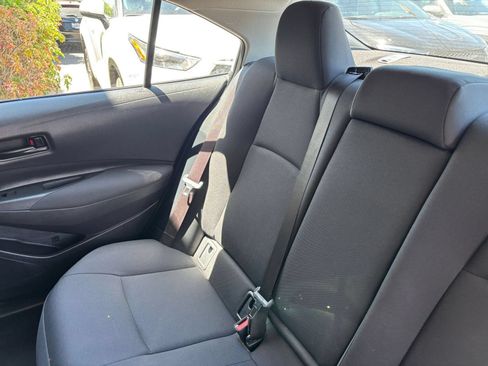 Used 2025 Toyota Corolla LE FWD image 37