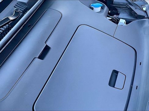 New 2026 Volvo EX30 Cross Country Ultra w/ Protection Package Premier image 39