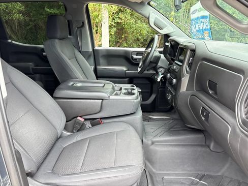 Used 2019 Chevrolet Silverado 1500 Custom AWD/4WD image 27