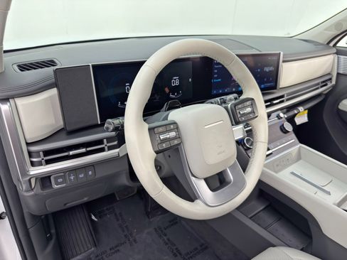 Used 2024 Hyundai Santa Fe SEL image 12