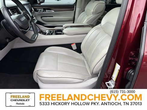 Used 2022 Jeep Grand Wagoneer Series II image 26