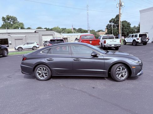 Used 2022 Hyundai Sonata SEL image 8