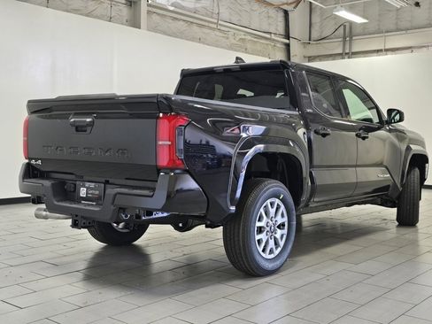 New 2025 Toyota Tacoma 4x4 Double Cab image 14