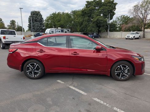 Used 2025 Nissan Sentra SV FWD image 2