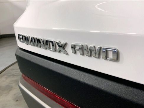 Used 2026 Chevrolet Equinox LT AWD/4WD image 30