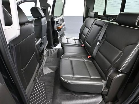 Used 2018 Chevrolet Silverado 1500 High Country AWD/4WD image 41