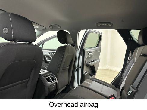 Used 2025 Chevrolet Blazer LT FWD image 30