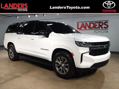 Used 2024 Chevrolet Suburban LS w/ Driver Alert Package AWD/4WD image 1