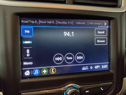 Used 2018 Chevrolet Sonic LT image 25