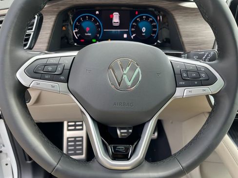 New 2026 Volkswagen Atlas SEL Premium R-Line image 11