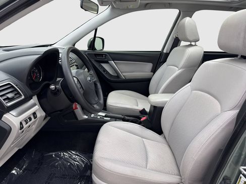 Used 2016 Subaru Forester 2.5i Premium AWD/4WD image 17