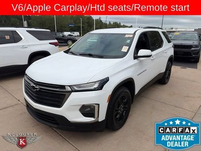 Used 2022 Chevrolet Traverse LT w/ Midnight/Sport Edition