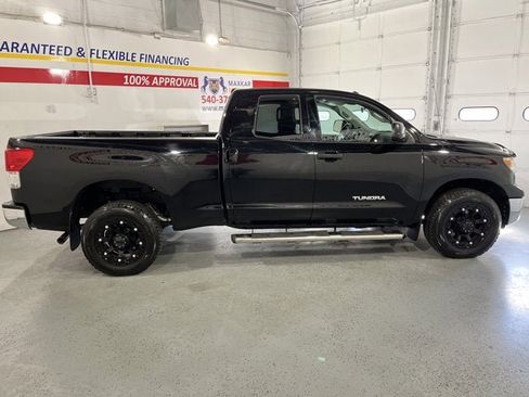 Used 2012 Toyota Tundra 4x4 Double Cab w/ Tow Pkg image 8