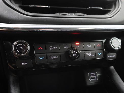 Used 2022 Jeep Compass Limited AWD/4WD image 45