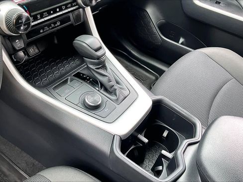 Certified 2024 Toyota RAV4 LE AWD/4WD image 16