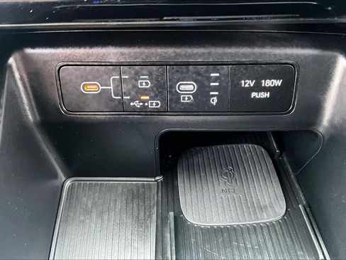 Used 2025 Hyundai Tucson SEL AWD/4WD image 32
