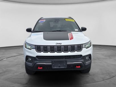 Used 2025 Jeep Compass Trailhawk