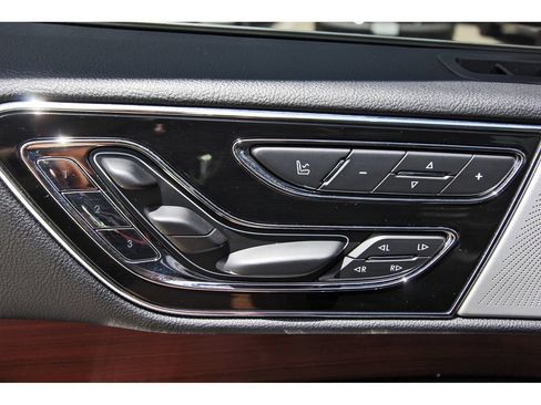 Used 2019 Lincoln Navigator Reserve w/ Cargo Package AWD/4WD image 28