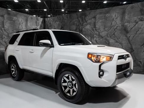 Used 2024 Toyota 4Runner TRD Off-Road Premium w/ Moonroof Package image 23