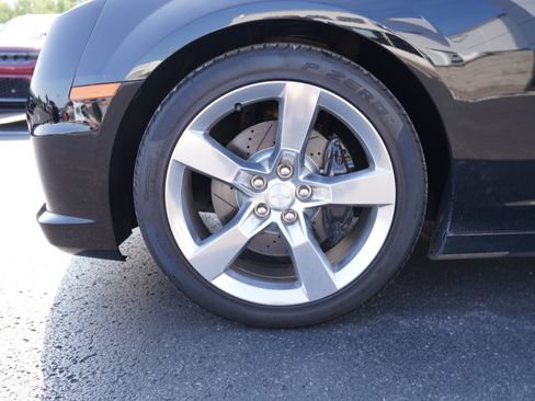 Used 2010 Chevrolet Camaro SS w/ RS Package RWD image 13