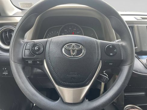 Used 2014 Toyota RAV4 XLE FWD image 24