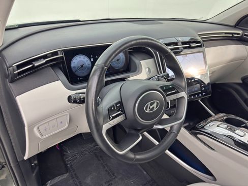 Used 2022 Hyundai Tucson Limited w/ Cargo Package image 13